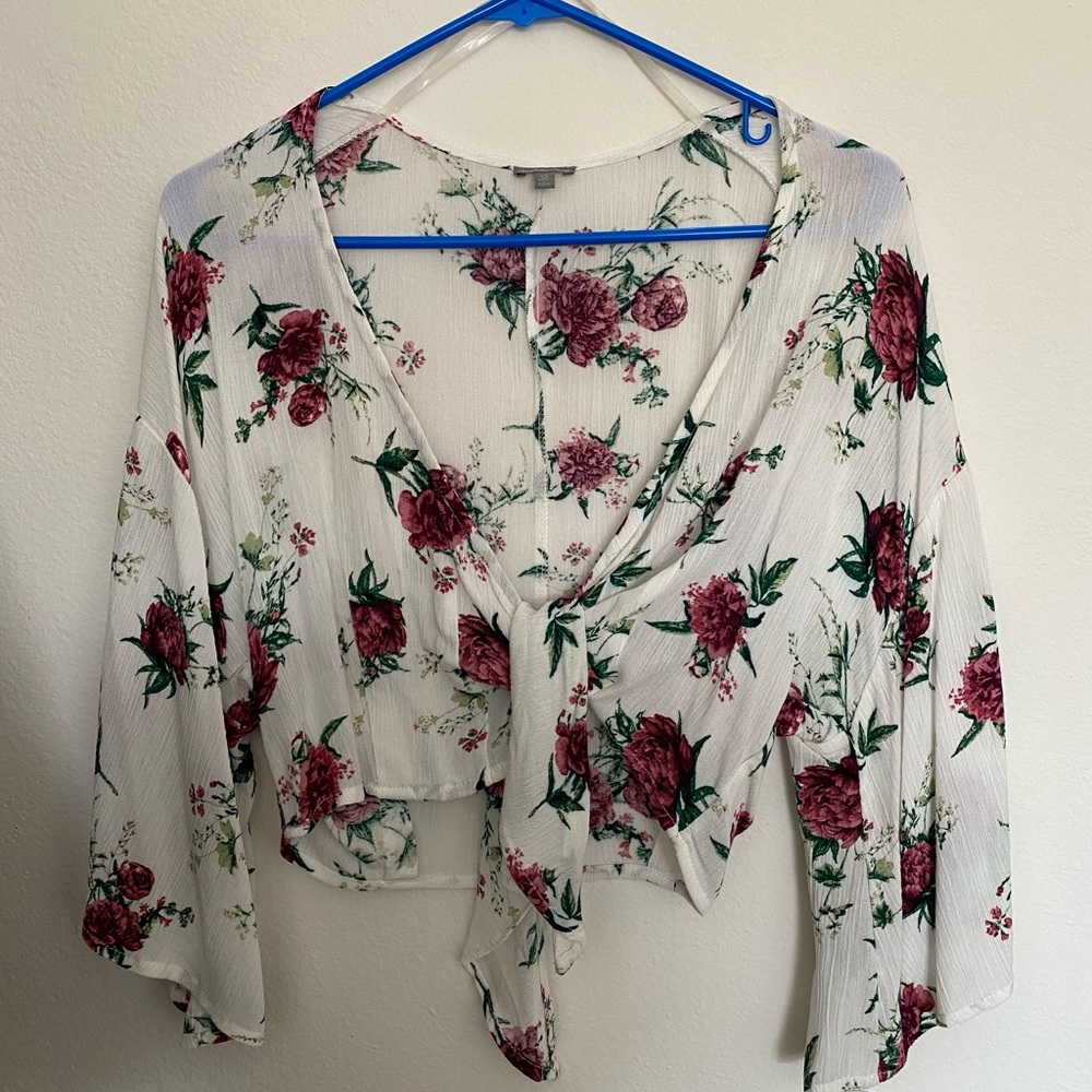 Flower crop top.